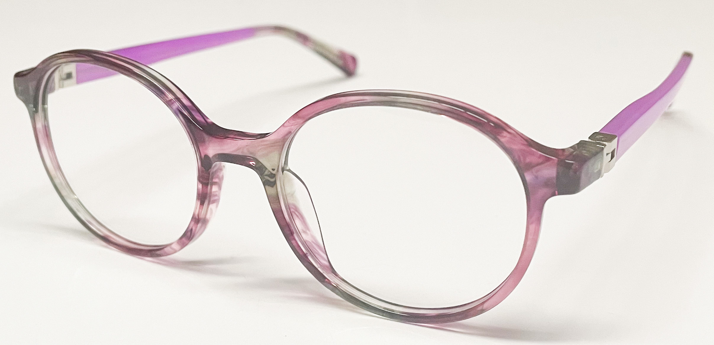 Gracia Kids ME23011 optical frame in colour C3, front view on a white background